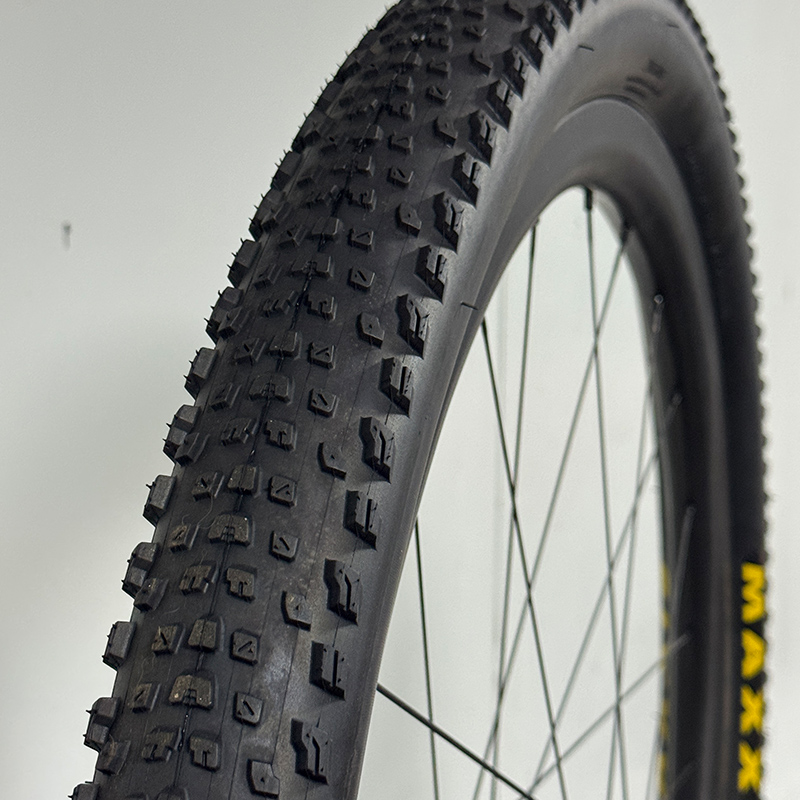 Maxxis MTB XC Off-road Tire 29 - Mountain Biking Races recension och pris